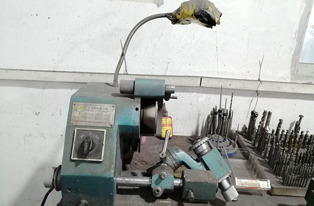 面包機CNC加工打樣，鑫創盟CNC加工品質碾壓山東CNC加工廠