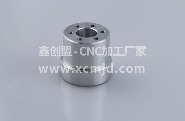 分析CNC加工精密五金零件加工中彎曲時坯件孔的位置變化問題？